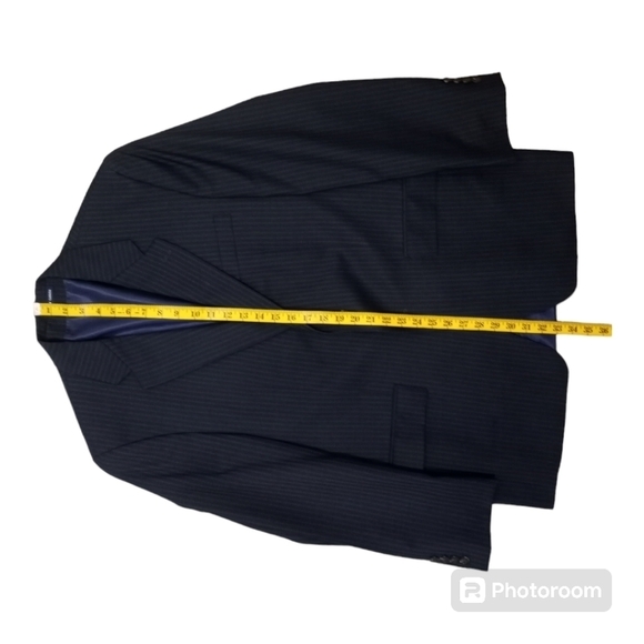 Ralph Lauren Men’s 40R Navy Pinstripe Wool Blazer – Classic Fit - Picture 15 of 16
